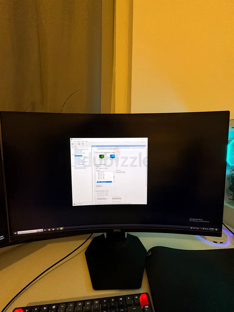 2560 x 1440p | 165 Hz | 27 | QHD | Curved