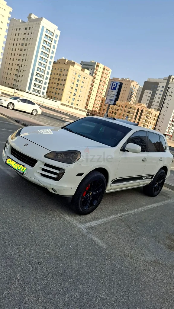 Porsche Cayenne S63145815351811112