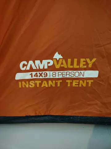 Spacious 8-Person Instant Tent - Camp Valley