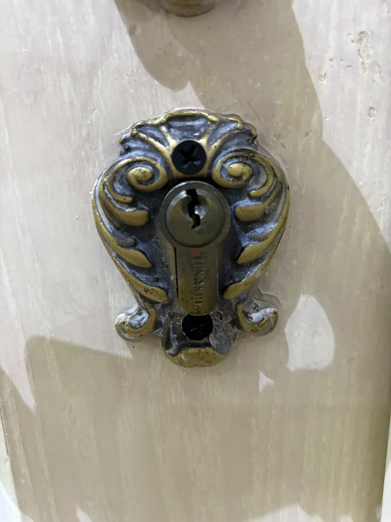 Classic porcelain door handles63222346640387111