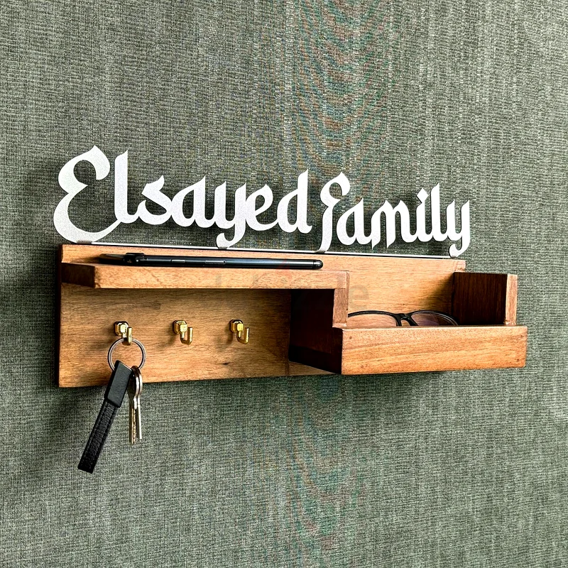 Personalized Wood  Metal Family Key Holder for Home Wall Decor63207893675779113