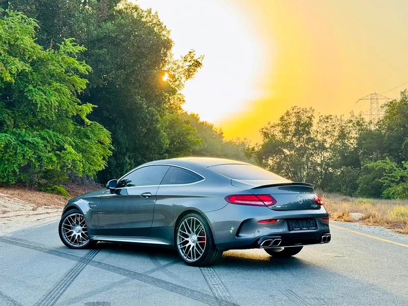 MERCEDES BENZ AMG C63s 2019 GCC62863324319235111