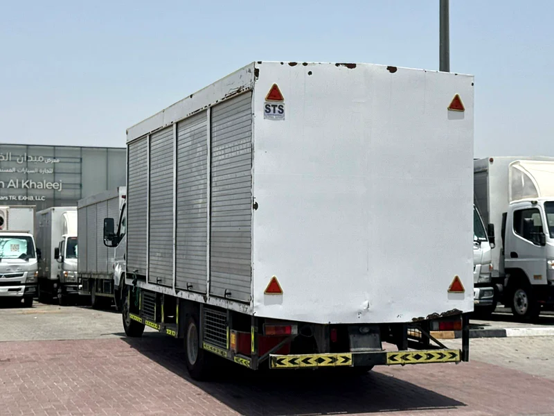 2020 | Mitsubishi Canter | 18 FT | Water Shutter | Ref#71163172651706370113