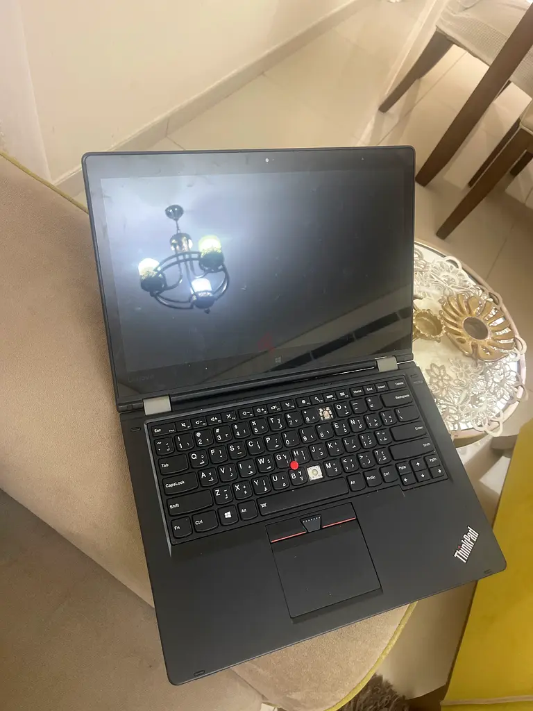 كمبيوتر محمول من لينوفو لأغراض قطع الغيار (لا يشغّل ولا يحتوي على شاحن)