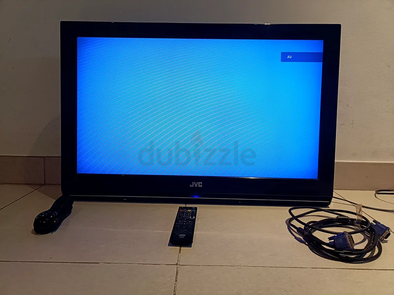 JVC LCD Television with Remote - Great Condition!63165714980609111