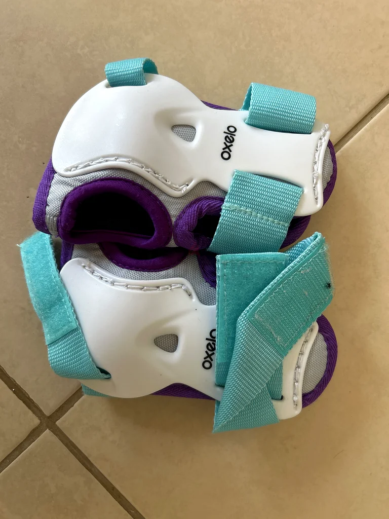 Decathlon Child Safety Gear63170852655363113