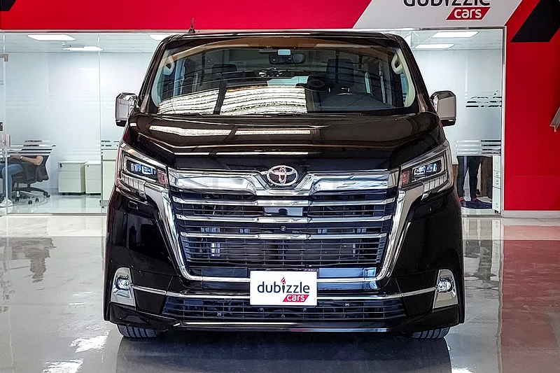 AED 1382/month | 2021 Toyota Granvia Premium | GCC Specs | Ref#32365163149120335617111