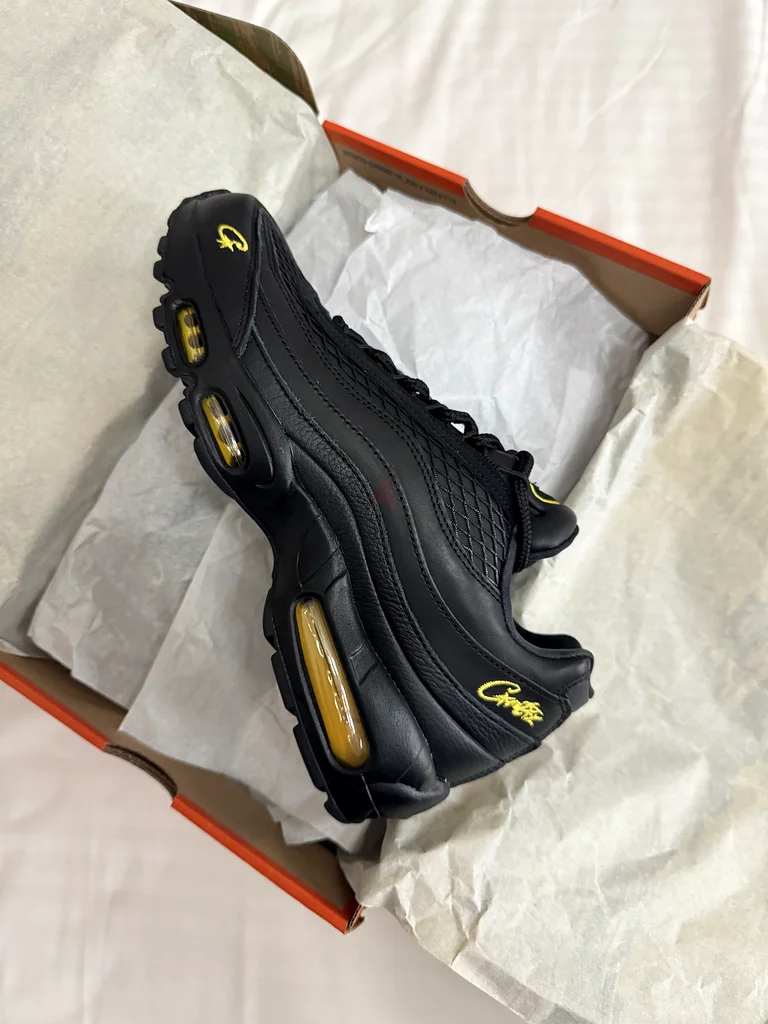 Corteiz X Nike Air Max 95 Honey Blacks (US 9/UK 8) CRTZ63238110126467113