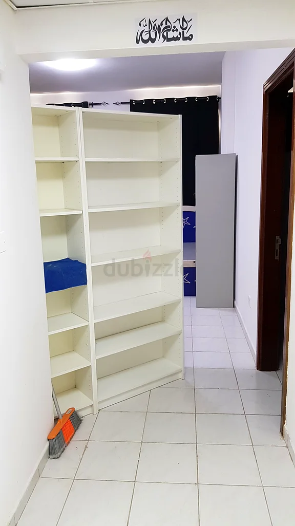 سرير فردي تنفيذي في كتلة إنجلترا، المدينة الدولية، للذكور الهنود المسلمين فقط63798014402435114