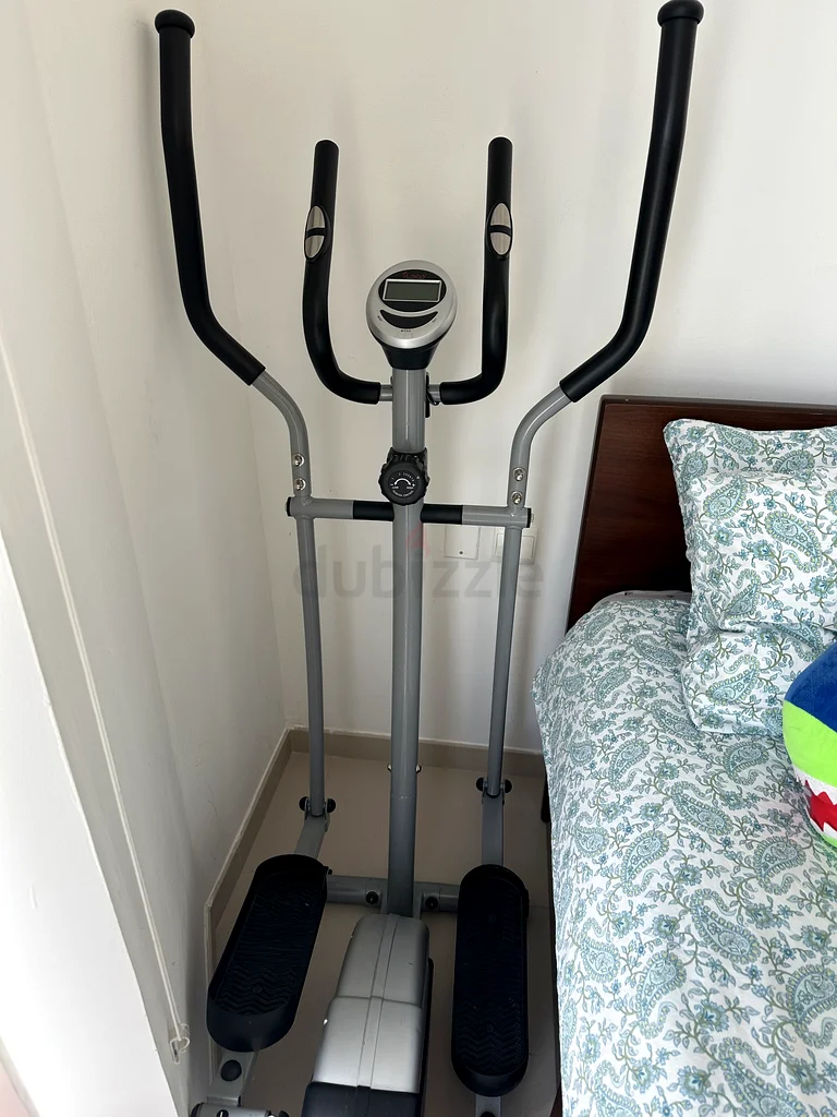 Sunny Health  Fitness Magnetic Elliptical Machine, Total Body Cross Trainer with LCD Monitor63242691098114111