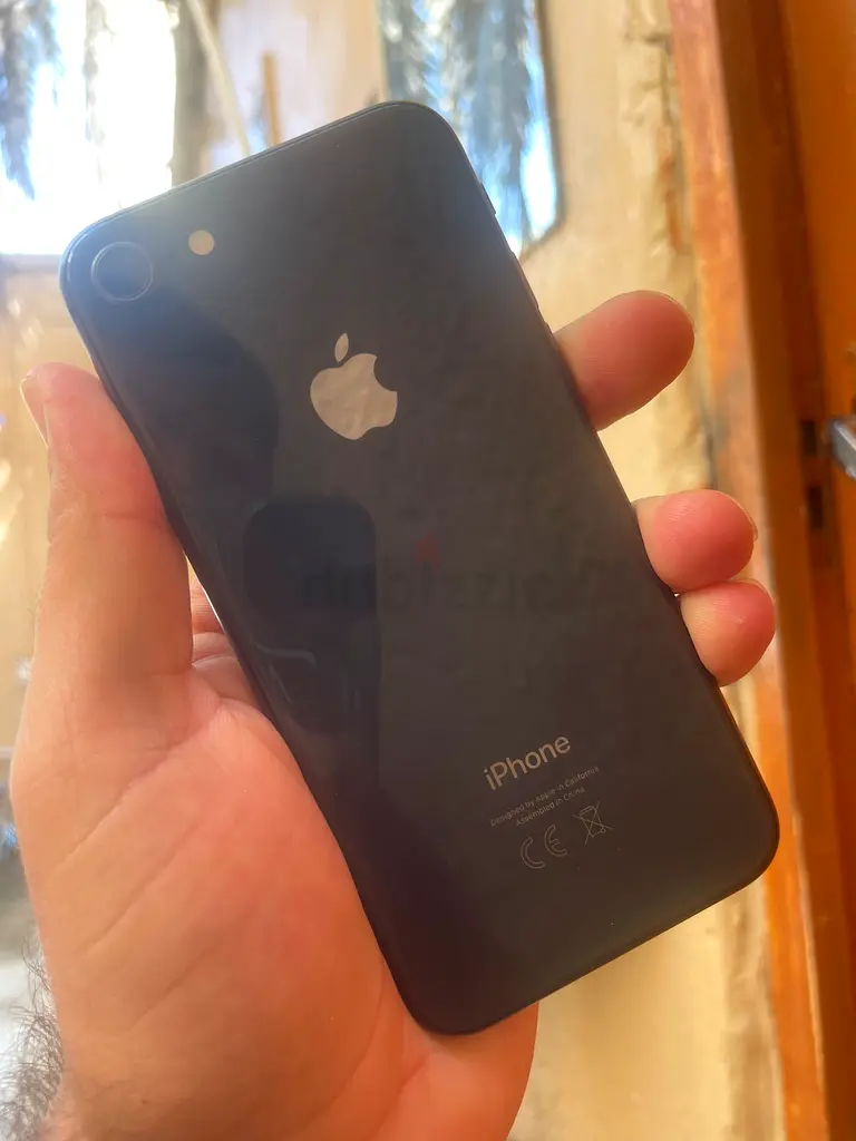 Apple iPhone SE - Sleek and Reliable Smartphone