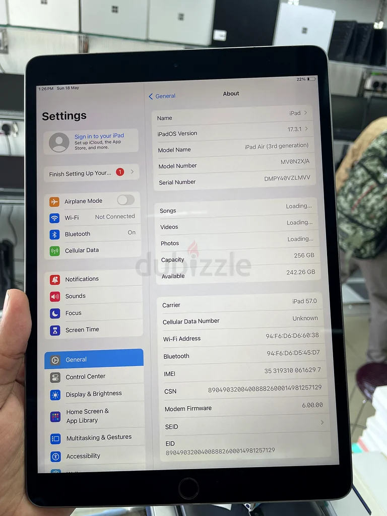 آبل آي باد إير 3 بسعة 256 جيجابايت، شريحة اتصال+واي فاي، باللون الرمادي الفضائي63214897195394112