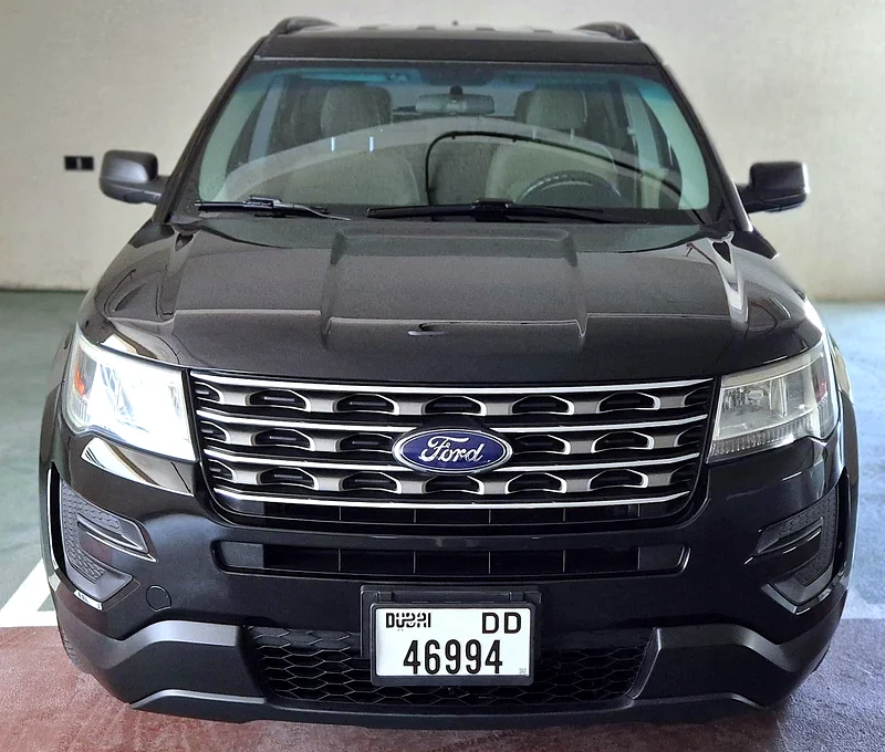 AGENCY MAINTAINED FORD EXPLORER V6 4WD GCC !!!63156039271809114
