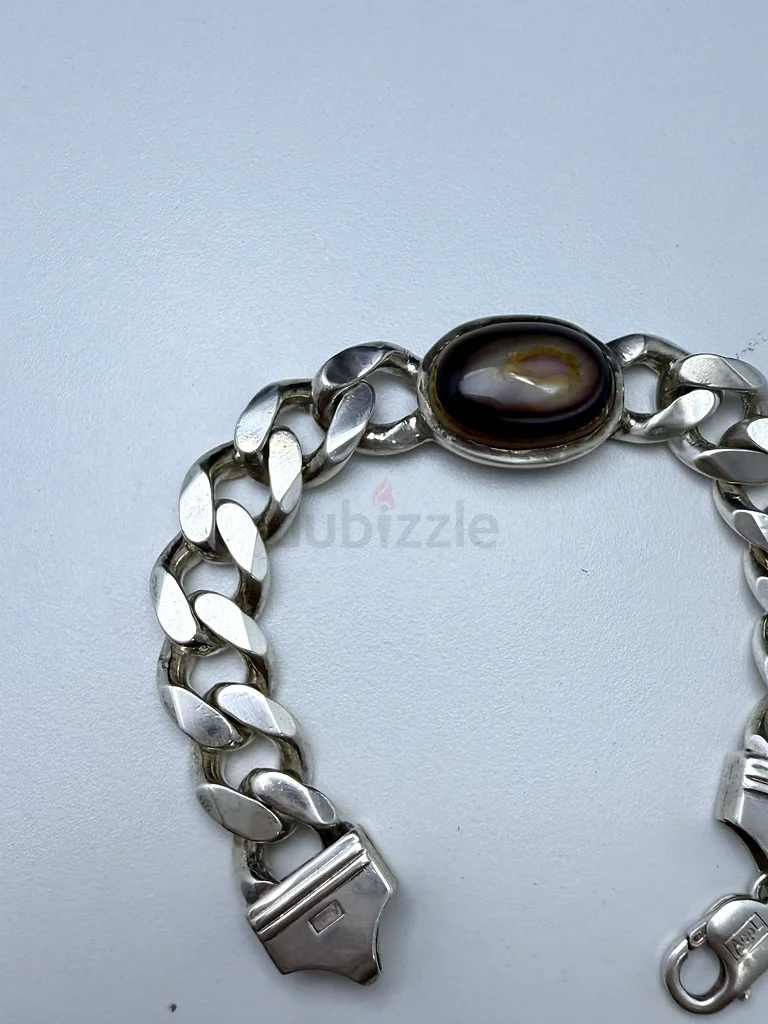 سوار فضة فخم بحجر عقيق سليماني - Luxury silver bracelet with a Suleimani agate stone.63230184862594113