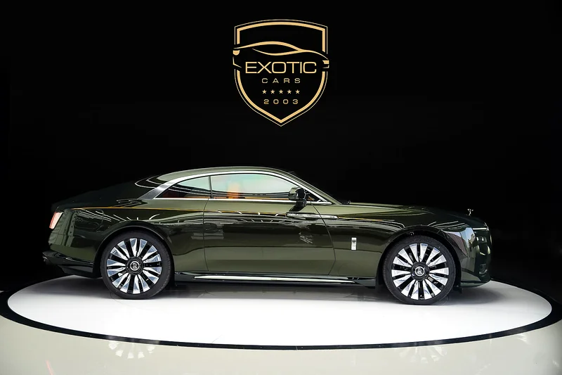 SPECTRE | 4 YEARS WARRANTY + SERVICE | TWO TONE INTERIOR | STARLIGHT63174307317506113