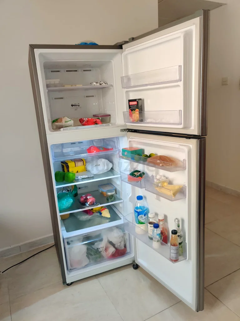 ثلاجة سامسونج العلوية بسعة 390 لترًا RT39K500JS8/AE، توصيل مجاني + ضمان63264582908289111