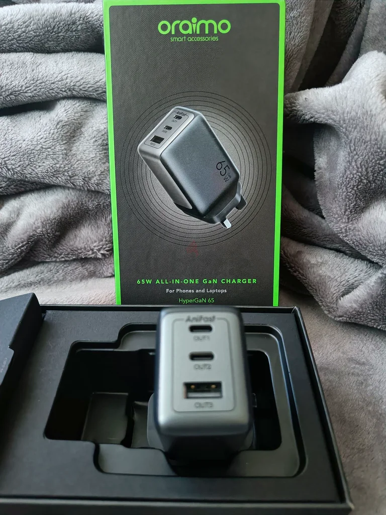 شحن سريع مع شاحن Oraimo ثلاثي الوظائف عبر منفذ USB!63260219858435111