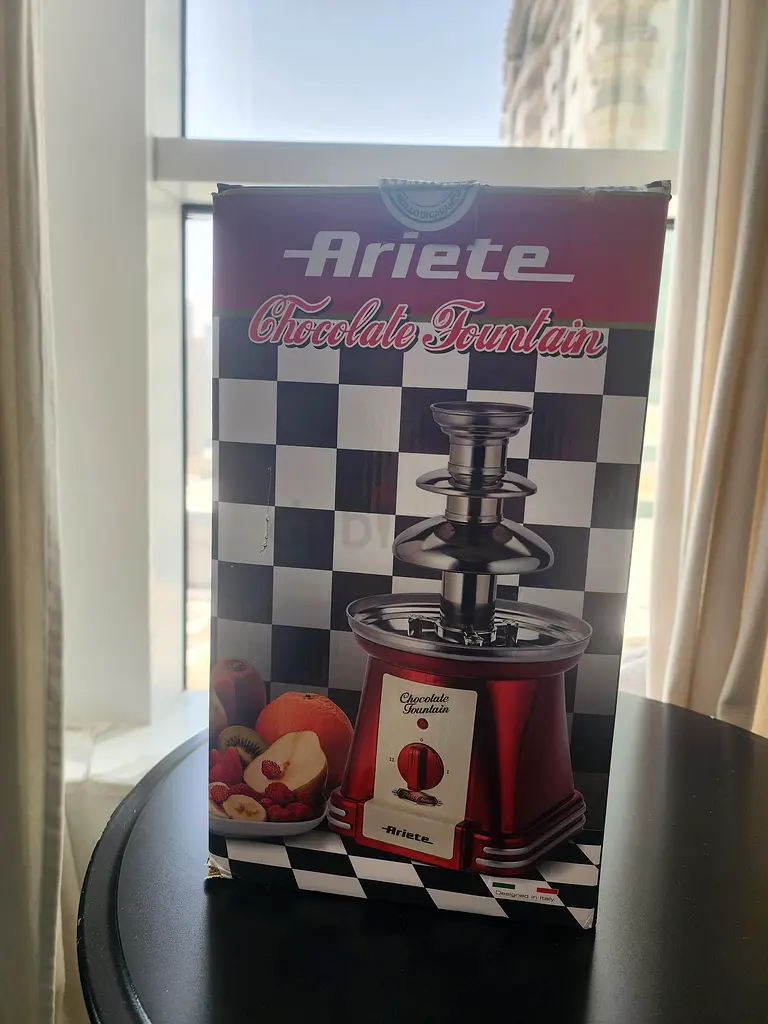 Indulge in Chocolate Bliss with the Ariete Chocolate Fountain!