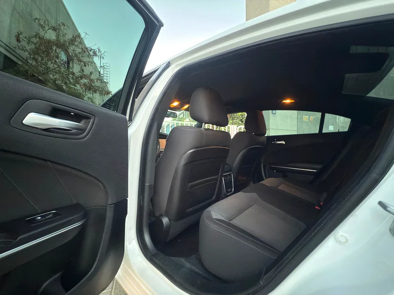شاحن دودج 2018 SXT بلس، بحالة العرض63178402564481114