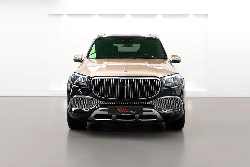 مرسيدس مايباخ GLS 600 لعام 2021 / ترفيه في الخلف / أميال قيادة منخفضة / نظام صوتي بورميستر63231640531713114