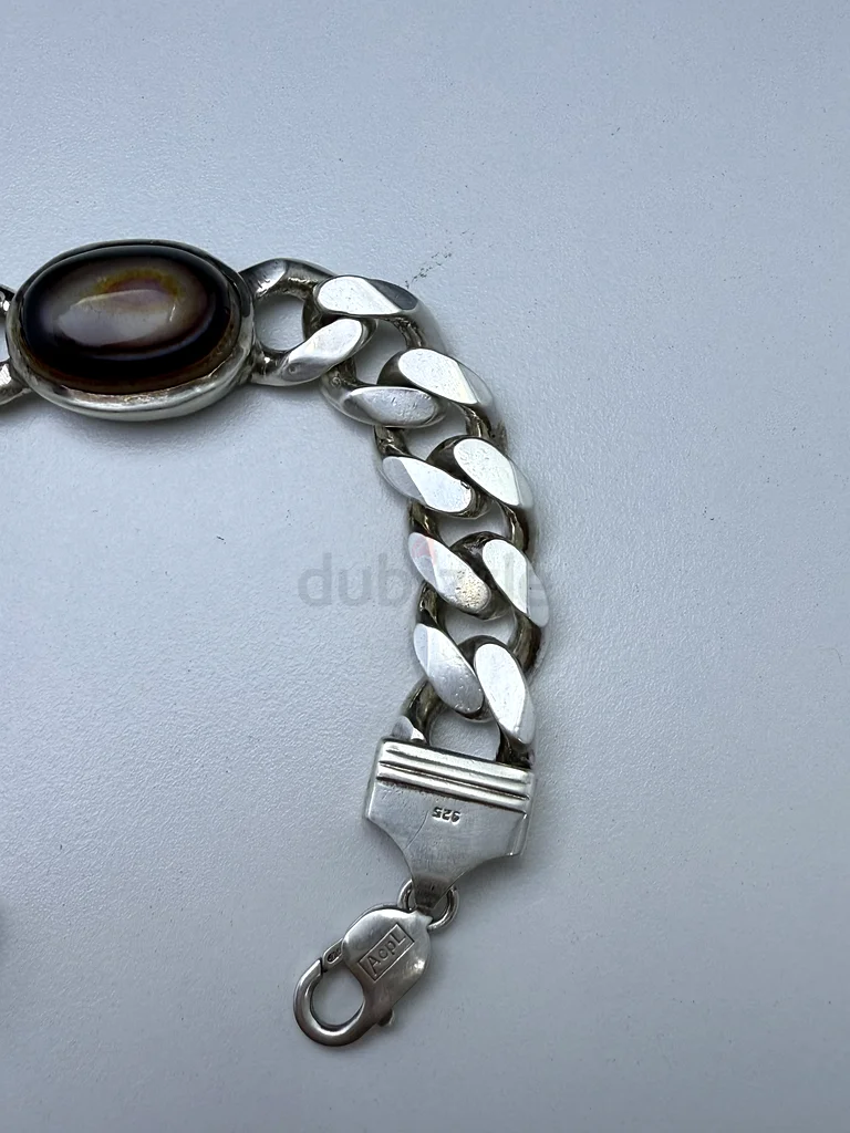 سوار فضة فخم بحجر عقيق سليماني - Luxury silver bracelet with a Suleimani agate stone.63230184862594112