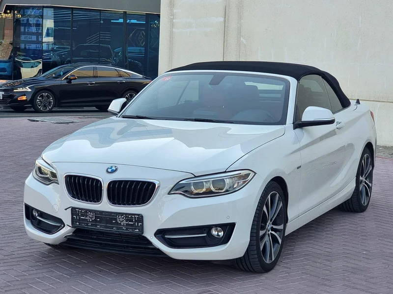 1,786 درهم إماراتي في الشهر، دفعة أولى 0% * كونفيرتبل رياضية من طراز BMW 220i لعام 2016 * بدون حوادث * مواصفات خليجية63177100413569111
