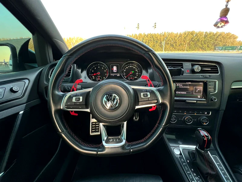 Volkswagen Golf GTI 2.0L 2015 GCC Specs Perfect Condition63151400026626114