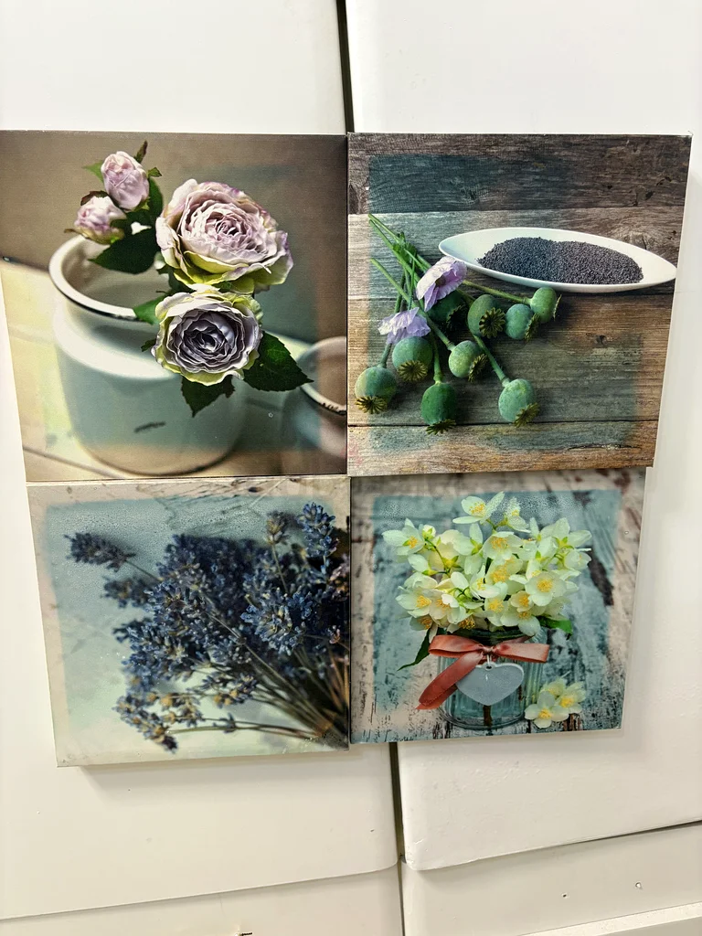 Wall frame63207894903169110