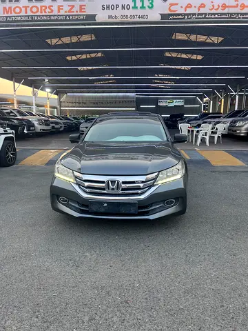 هوندا أكورد V6 خليجي موديل 2016