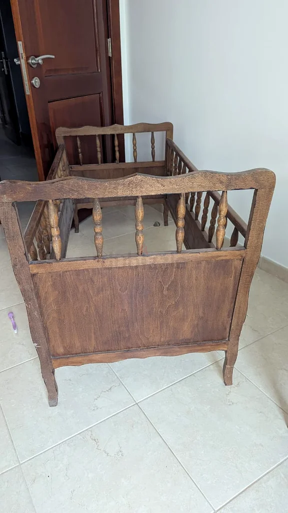 سرير أطفال بمقاس 140×60 سم مجانًا63264064548609112