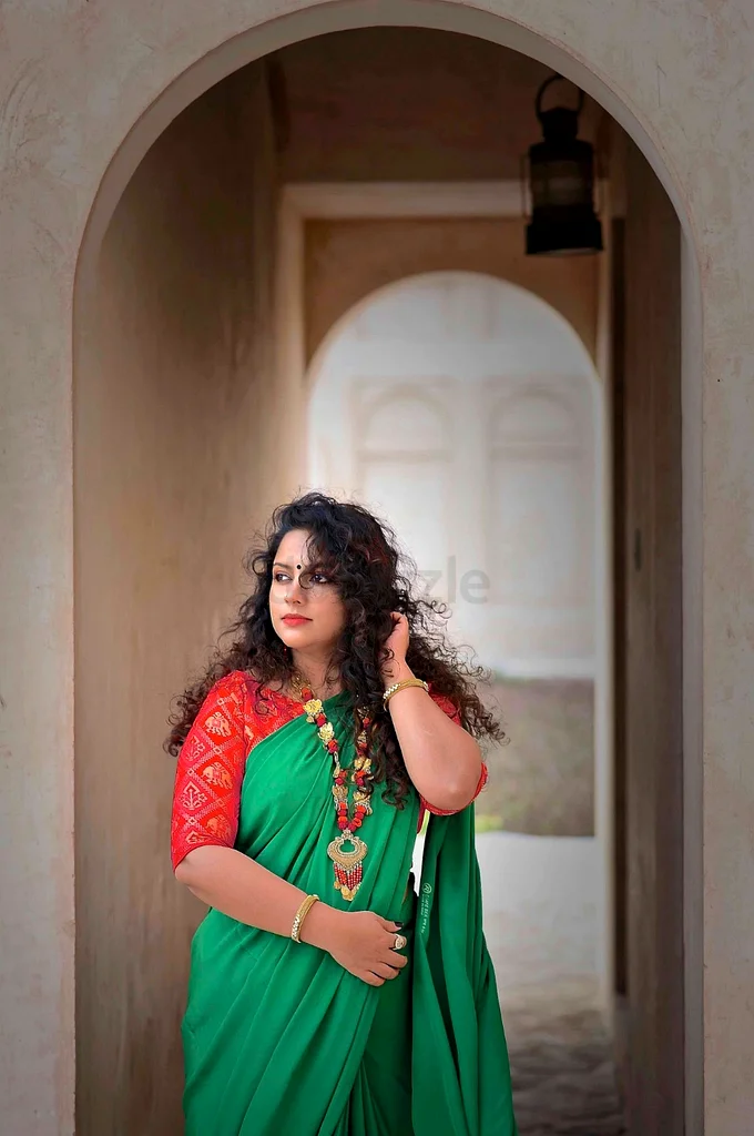 Highly professional freelance photographer available63222348886403111
