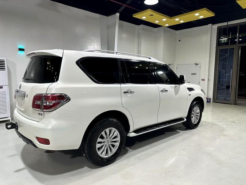 Nissan Patrol SE 201563139214465666112