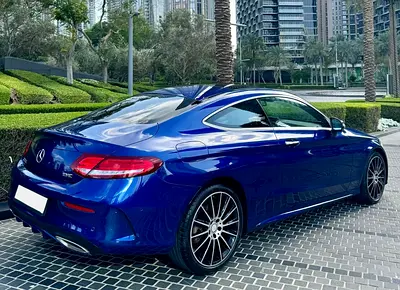 MERCEDES PEPSI C300 COUPE / GCC / FULLY LOADED / SPACIOUS AND DEPENDABLE VEHICLE / FREE ACCIDENTS