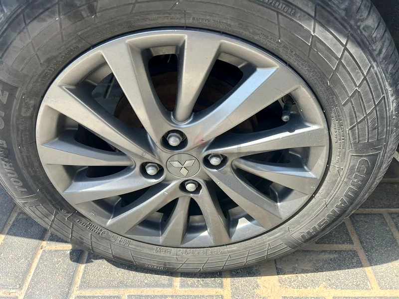 Mitsubishi Lancer63152748609409112