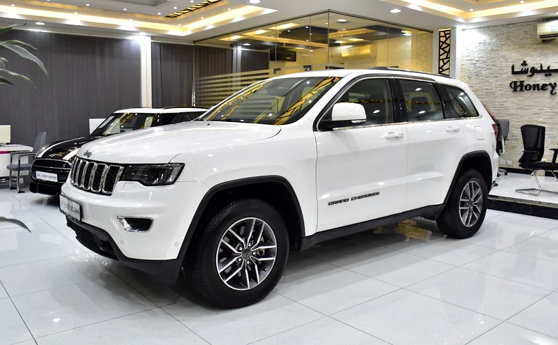 AED 1,282 EMI at 0% DP | Jeep Grand Cherokee Laredo (2020 Model) in White Color, GCC Specifications63225310692739111