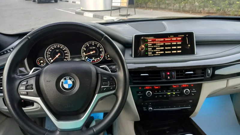 Stunning BMW X5 2015 GCC well maintained and clean .63229645851651114