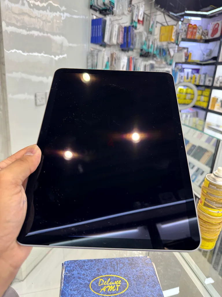 جهاز iPad Air M2 بحجم 11 بوصة وبسعة 128 جيجابايت، مفتوح العلبة فقط، 100٪ بطارية، جهاز آيباد جديد بالكامل، ضمان أبل لمدة 10 أشهر، باللون الفضي63183728212482114