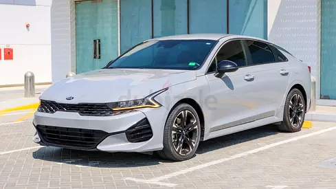 Family Car || Spacious || Free Delivery for Monthly Contracts