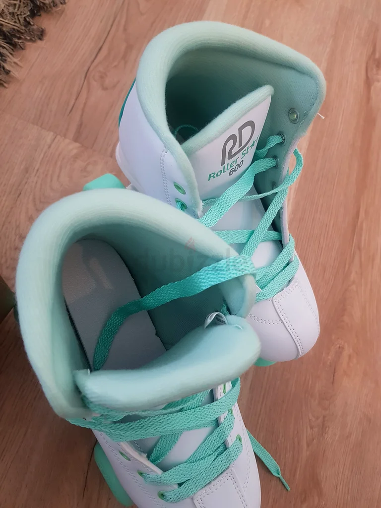 Roller skates63246246305923112