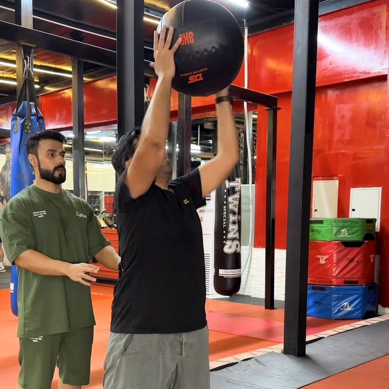 Personal Trainer63221352780034111