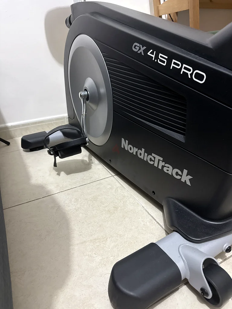 NordicTrack GX 4.5 Pro Upright Bike63170415870850111