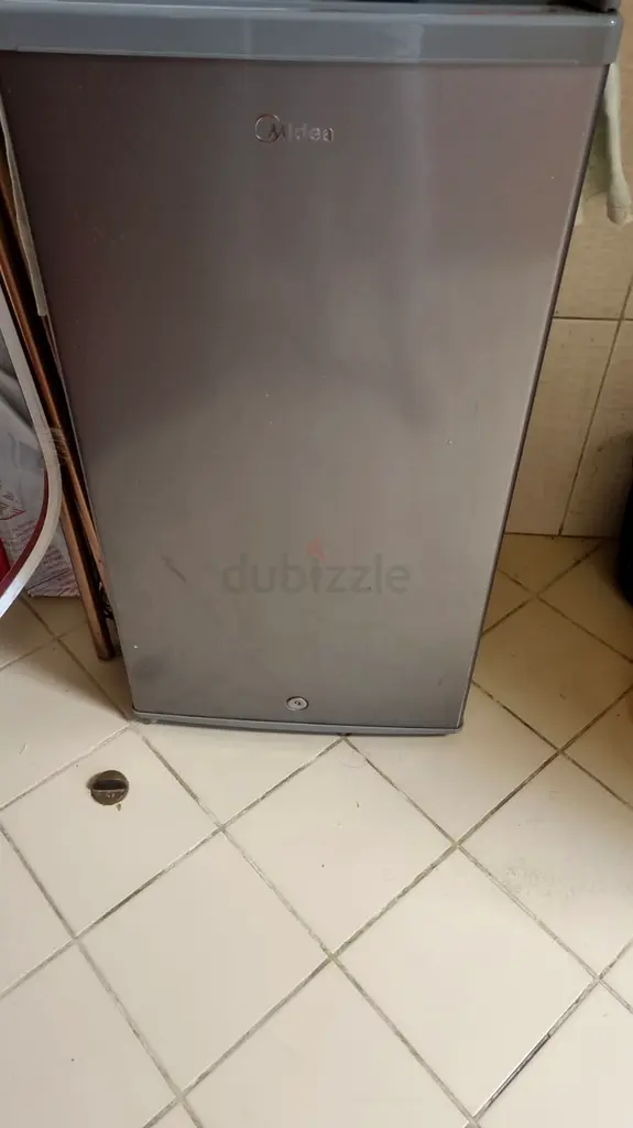 freeze midea small 150 aed