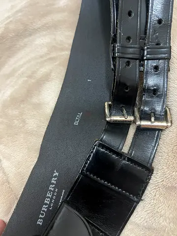 Burberry waist belt size 1