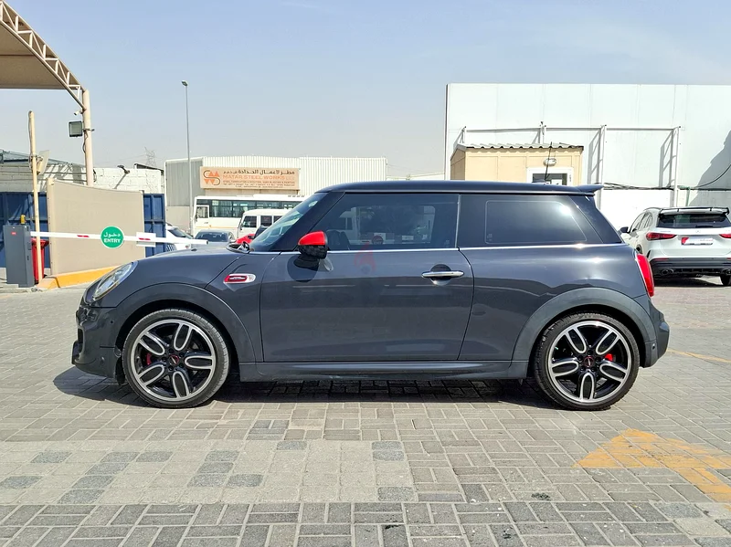 AED 937/month | 2016 MINI Cooper Cooper S | GCC Specs | Ref#31642363154620430211114