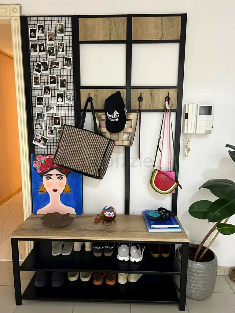 Shoe and hanger rack