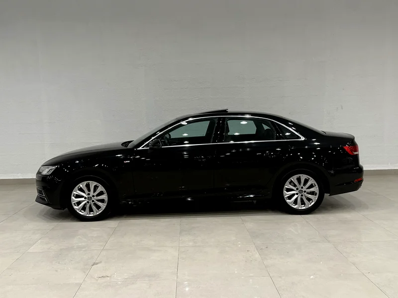 Audi A4. S- Line with Free Service Package till March. 2027. Super clean63224790365698112