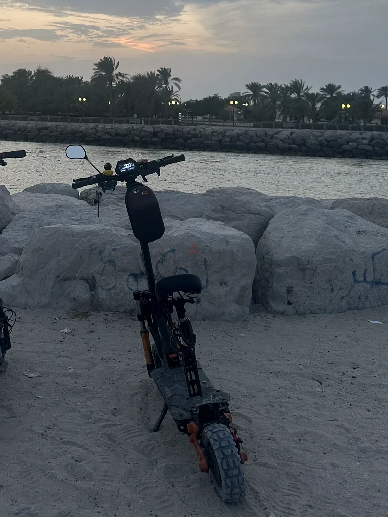 Crony M5 e scooter63243190702465112