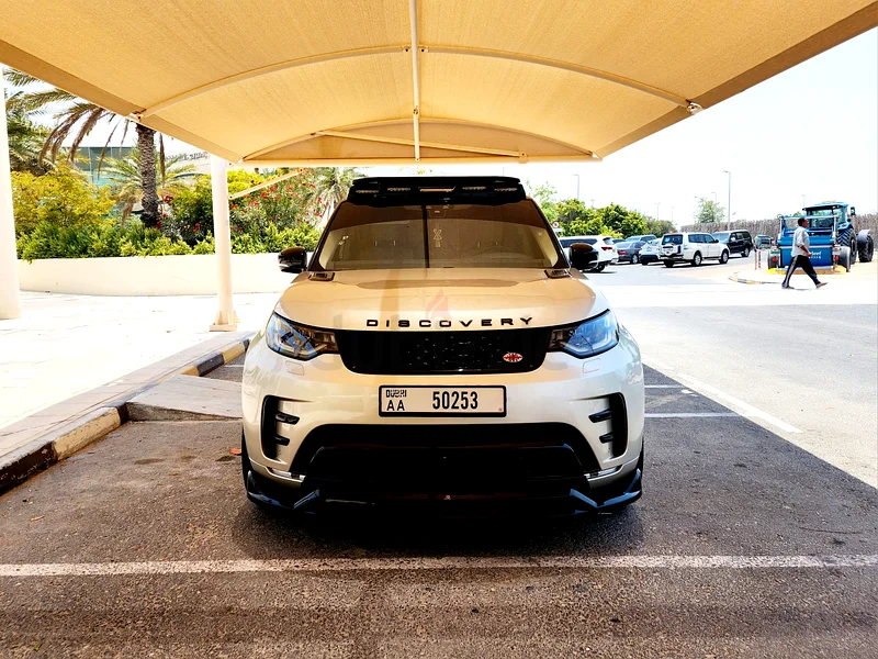 7 SEATS LONDON EDITION DISCOVERY 5 KIT P360 PANORAMIC TWIN SUNROOF FULLY UPGRADED KIT ONE IN UAE63179345918977114