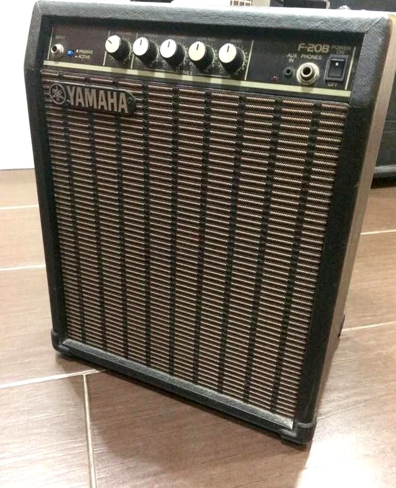 YAMAHA F20B bass guitar amplifier63228313528577111
