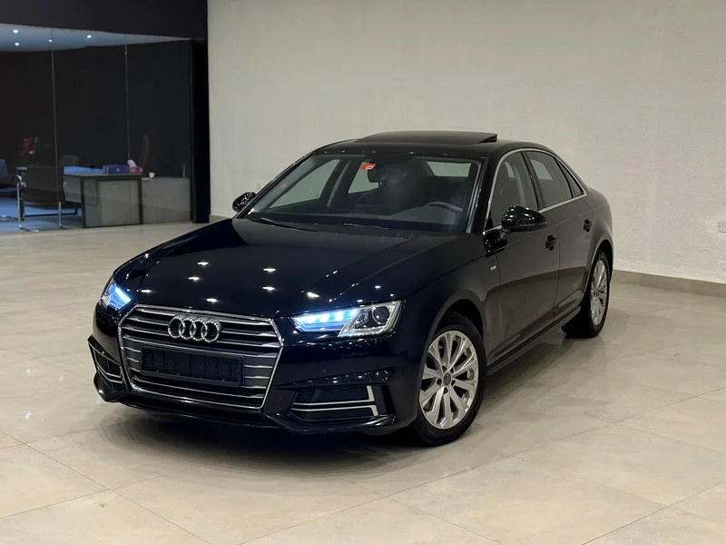 Audi A4. S- Line with Free Service Package till March. 2027. Super clean632247903656981122